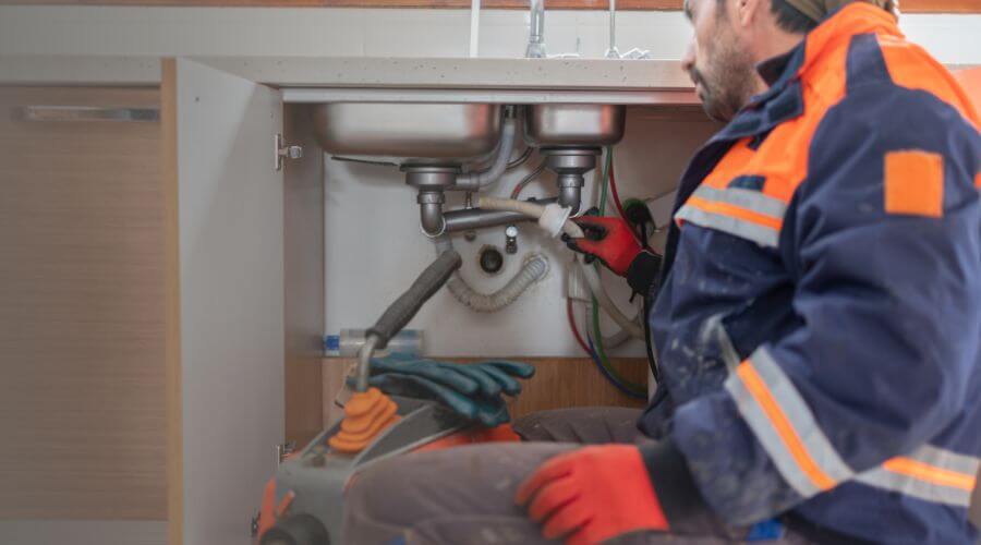 Professional slab leak plumber services in Jarreau, LA